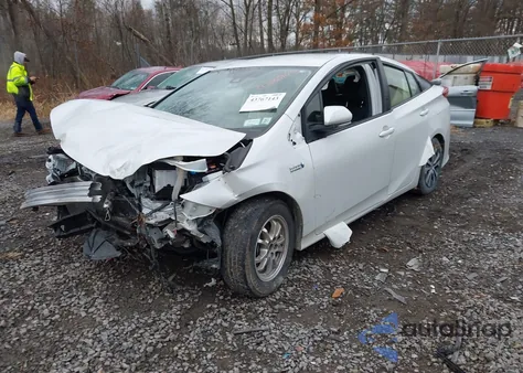 2021 Toyota Prius Prime Xle z USA, uszkodzony, nr VIN JTDKAMFP0M3190565